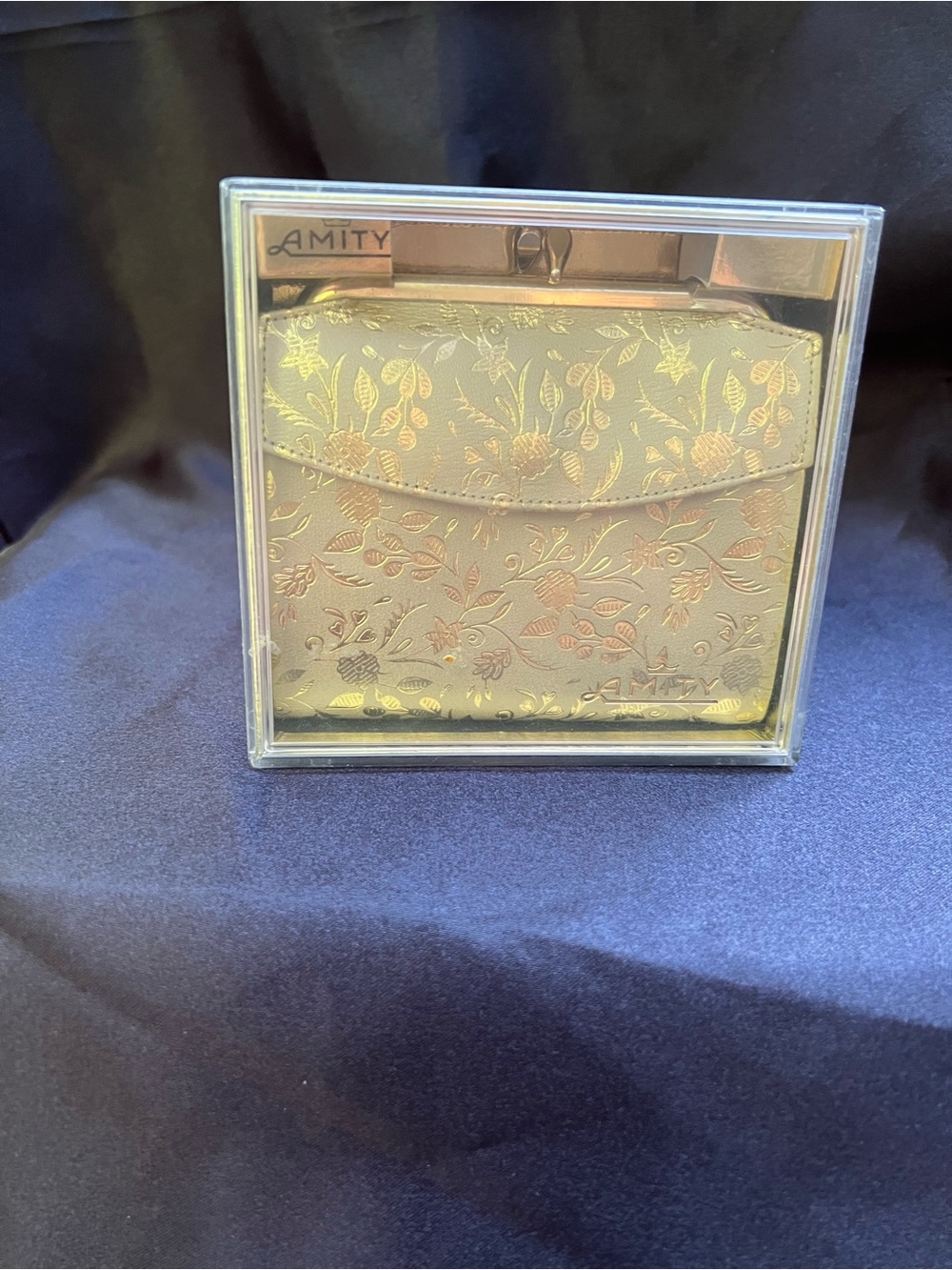 Vintage NIB Amity Floral Embossed Gold Compact Wallet